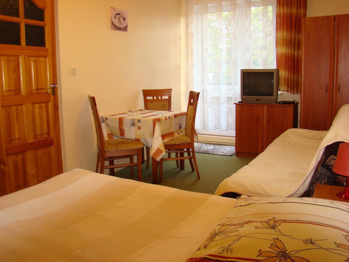 Dom Pod Gruszka Apartment Pobierowo Exterior photo
