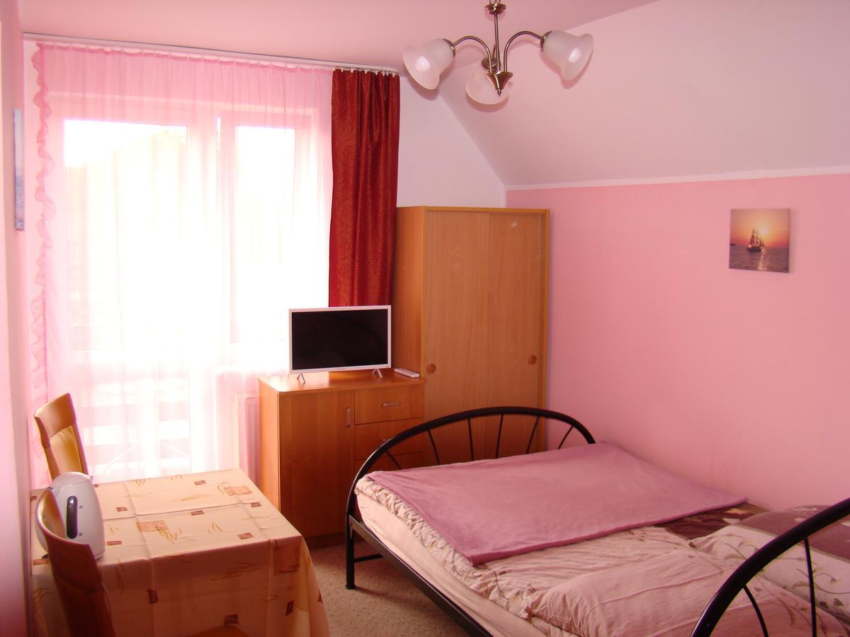 Dom Pod Gruszka Apartment Pobierowo Exterior photo